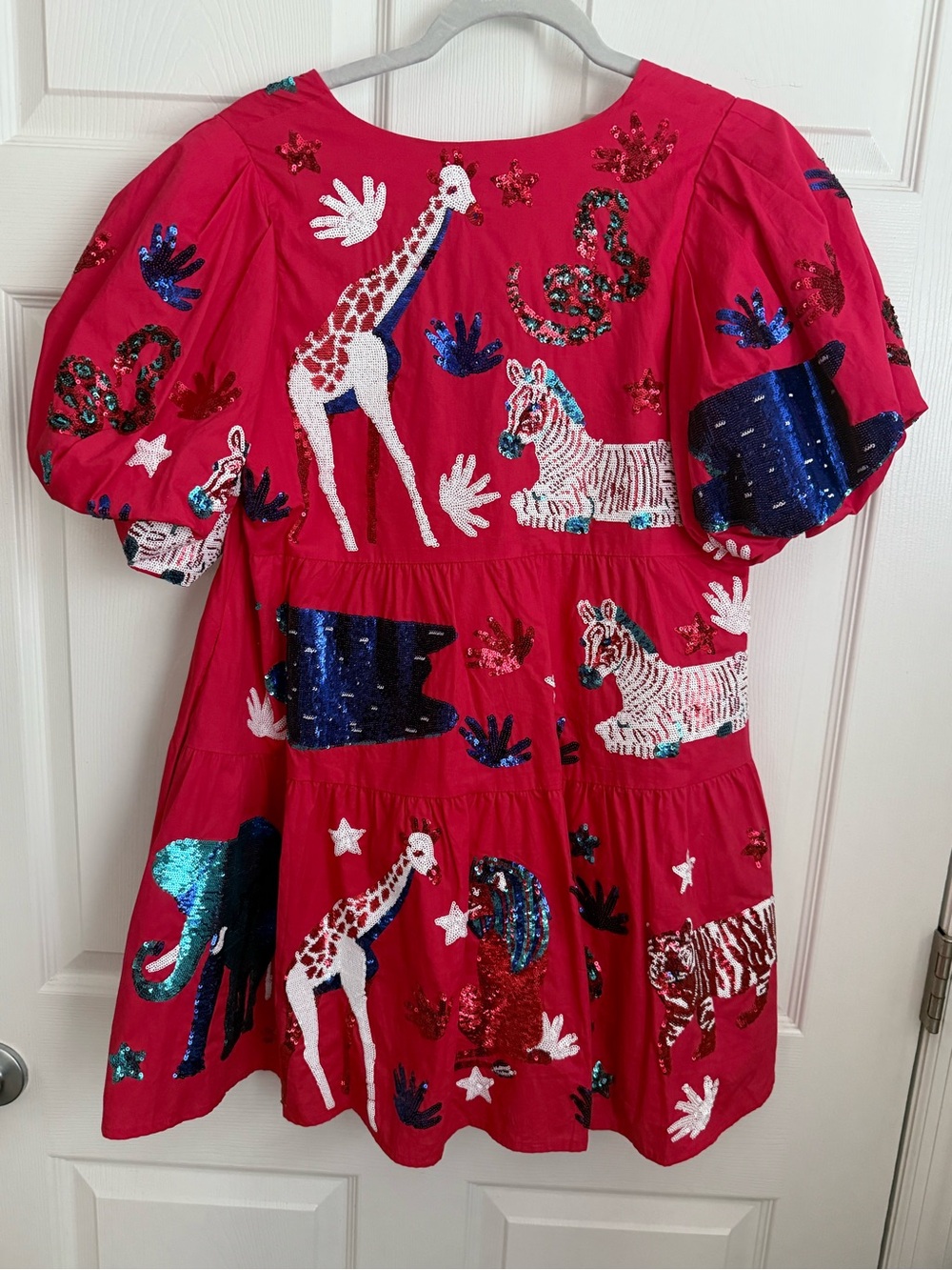 QUEEN OF SPARKLES Hot Pink Sequin Animal Appliqué Puff Sleeve Dress